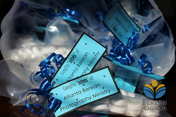 07-`10-2015 Treat gifts from the PM Team at the 1st SDA Photographer Meeting during GCS2015
