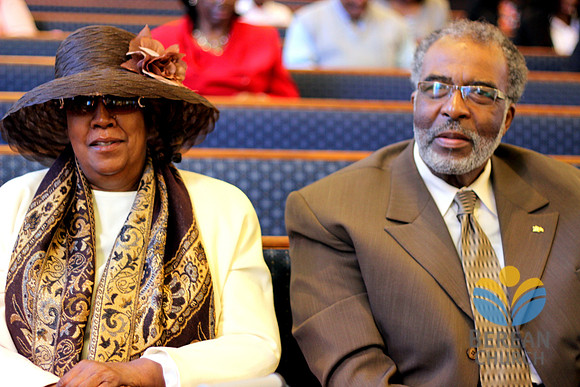 Mrs. Perry Jenning's sister & her husband
