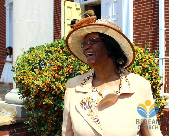 Sis. Mitchell enjoying fellowship
