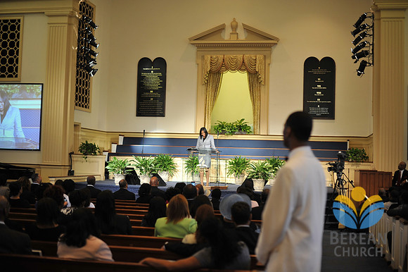 Pastor Davis
