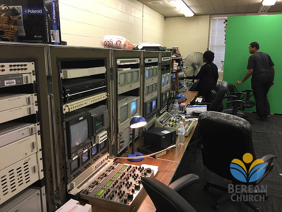 Media Control Room 11-12-2016